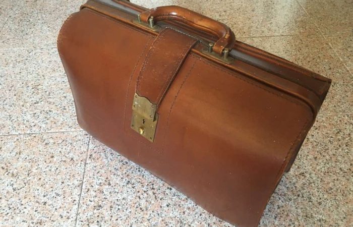 Attache case